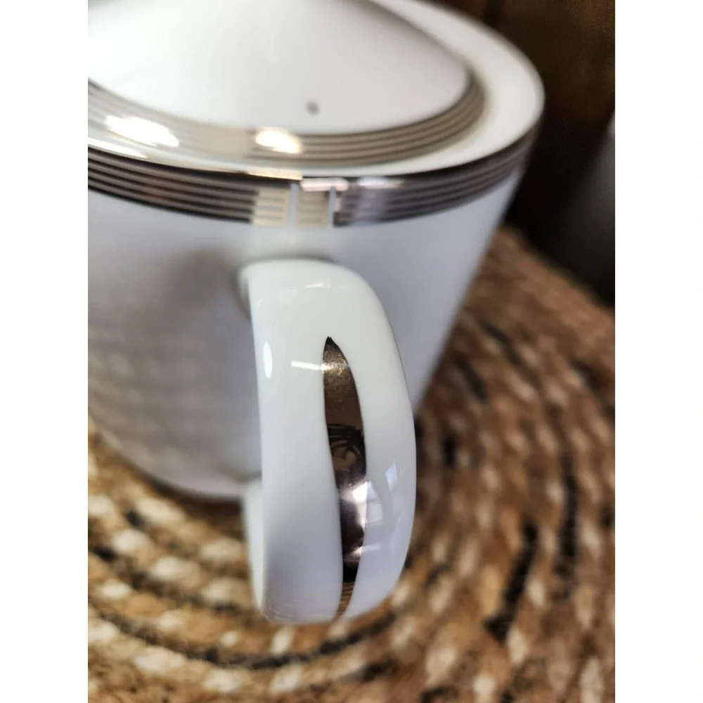 Royal Worcester Cello Platinum Collection Teapot Fine Bone China made in England